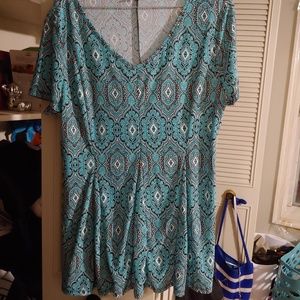 Womens blue, white black pattern blouse